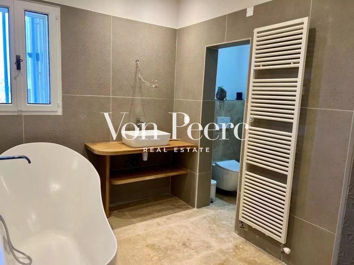 Image No.11-5 Bed House for sale