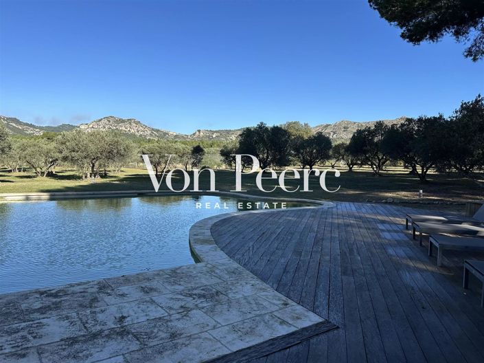 Image No.4-6 Bed House for sale