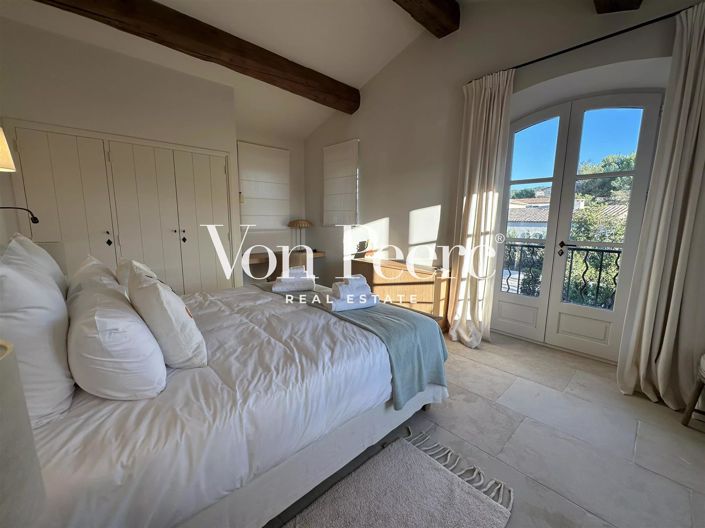 Image No.10-4 Bed House for sale