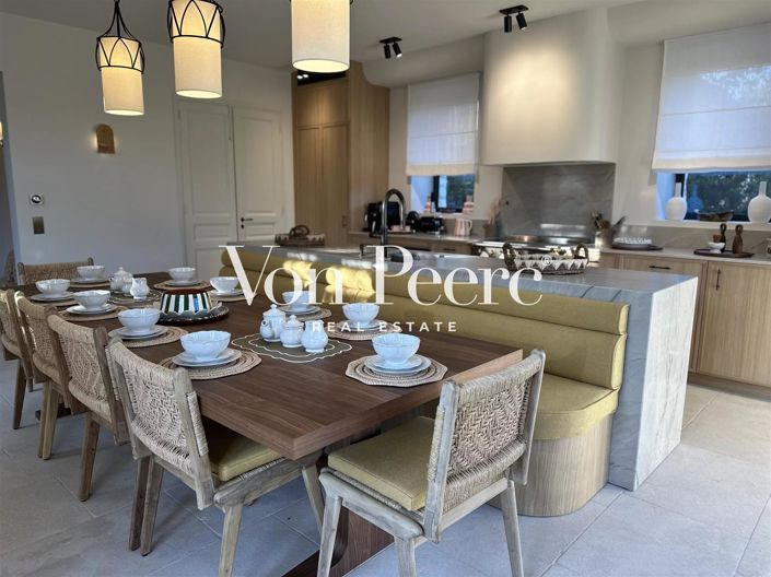 Image No.5-4 Bed House for sale