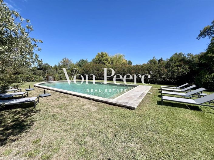 Image No.2-6 Bed House for sale