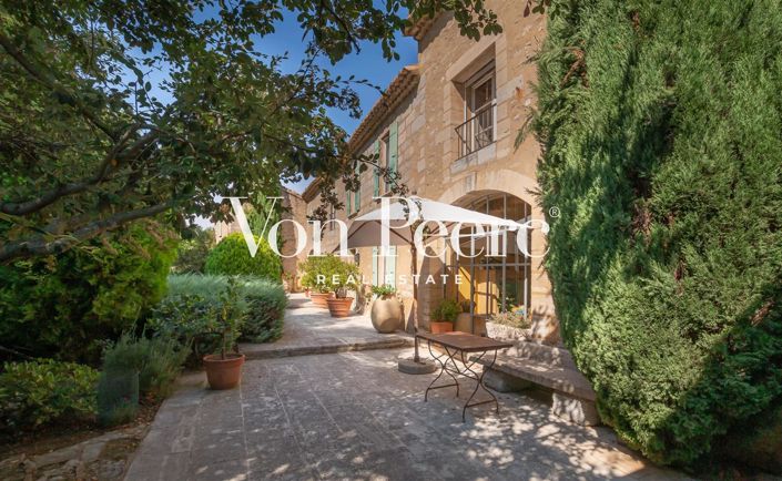 Image No.1-7 Bed House for sale