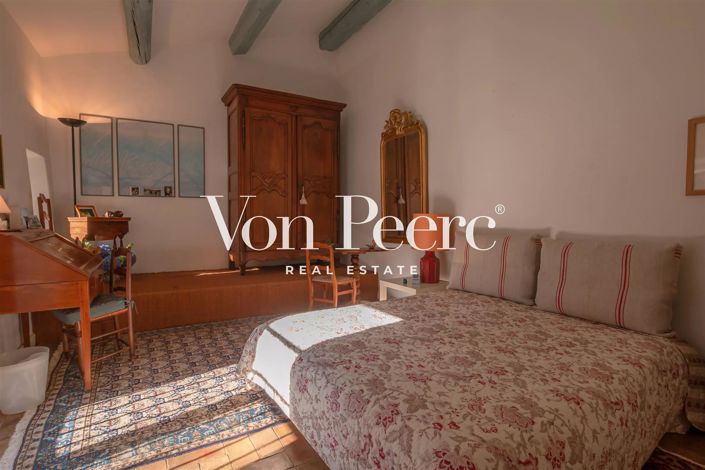 Image No.11-7 Bed House for sale