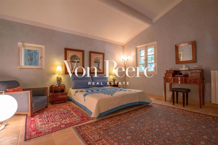 Image No.13-7 Bed House for sale