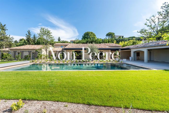 Image No.2-6 Bed House for sale