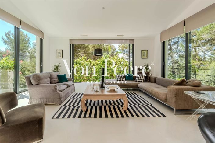 Image No.12-4 Bed House for sale