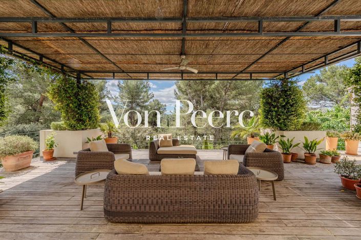 Image No.17-4 Bed House for sale