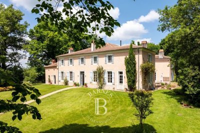 1 - Landes, House