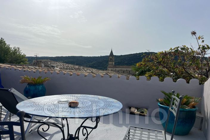 Image No.11-5 Bed House for sale