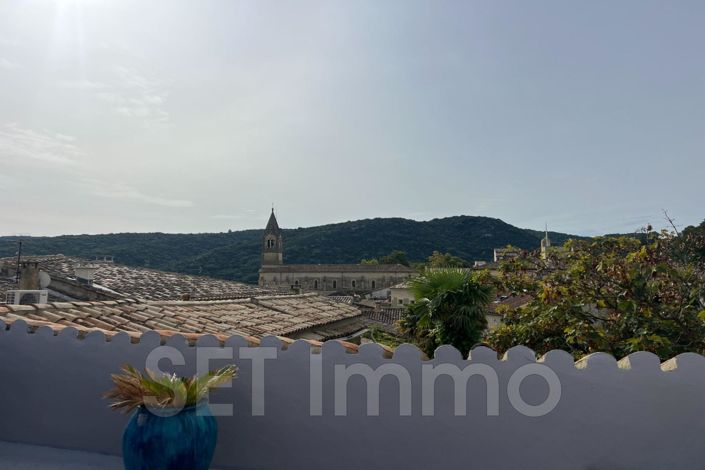 Image No.12-5 Bed House for sale