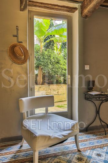 Image No.4-5 Bed House for sale