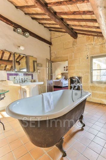 Image No.9-5 Bed House for sale