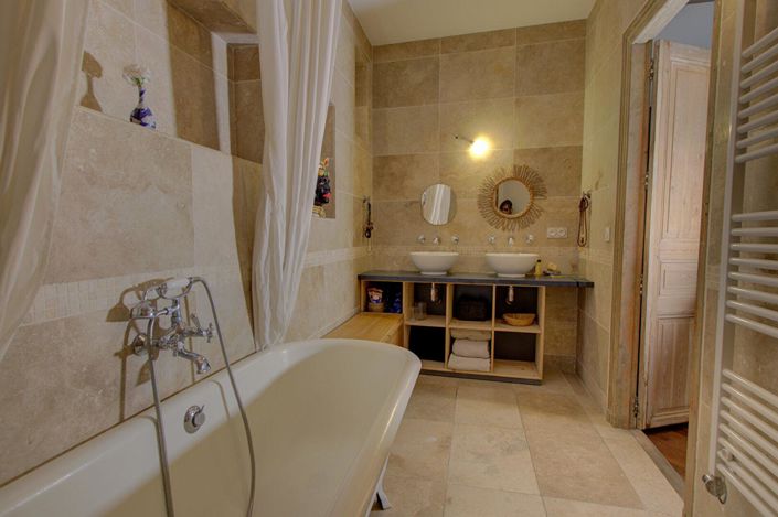 Image No.15-3 Bed Apartment for sale