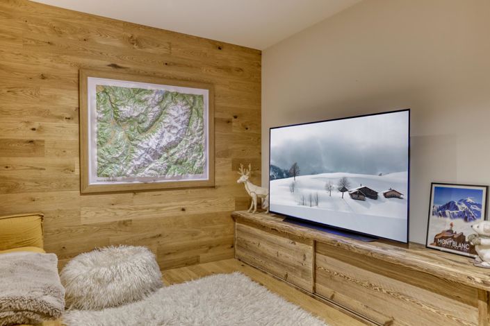 Image No.16-6 Bed House for sale