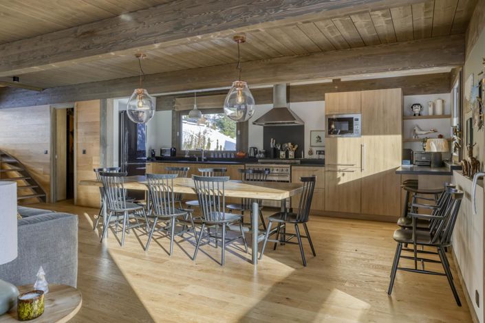 Image No.3-6 Bed House for sale