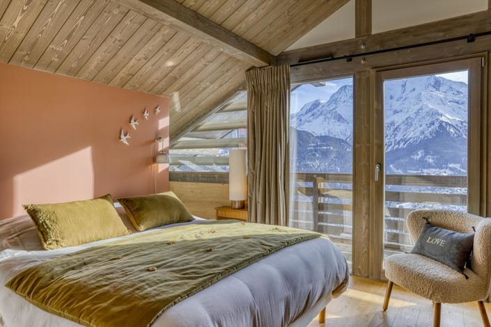 Image No.9-6 Bed House for sale