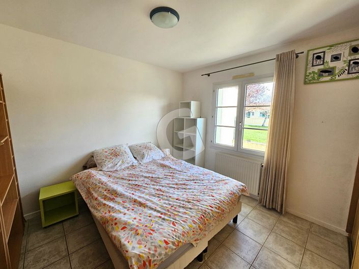 Image No.6-3 Bed House for sale