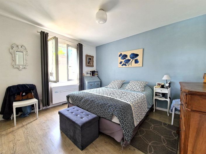 Image No.5-4 Bed House for sale