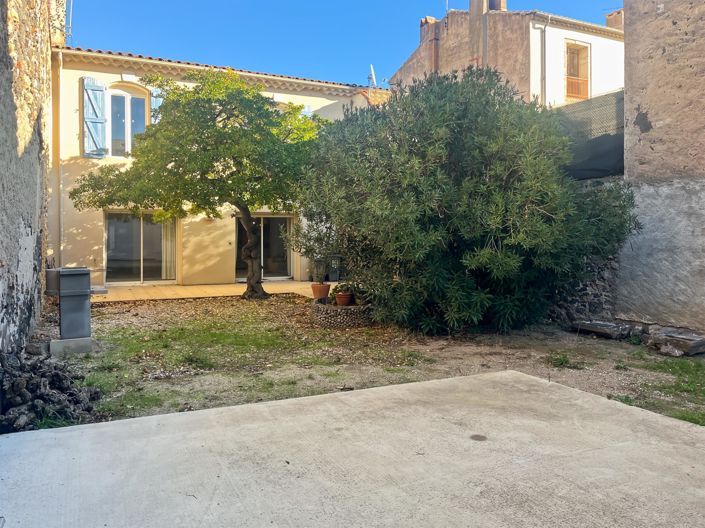 Image No.21-3 Bed House for sale