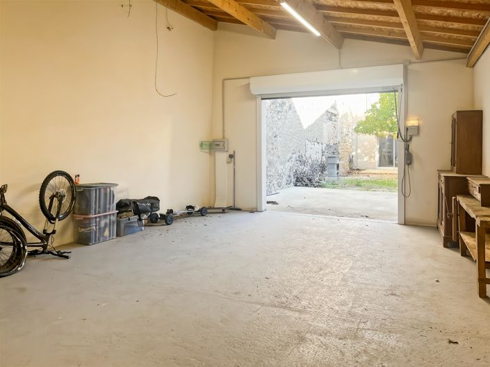 Image No.26-3 Bed House for sale