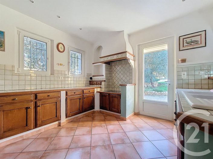 Image No.8-2 Bed House for sale