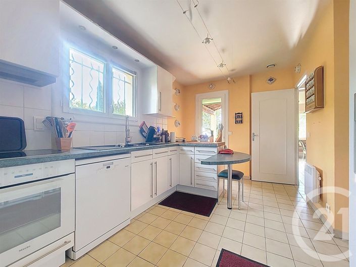 Image No.5-4 Bed House for sale