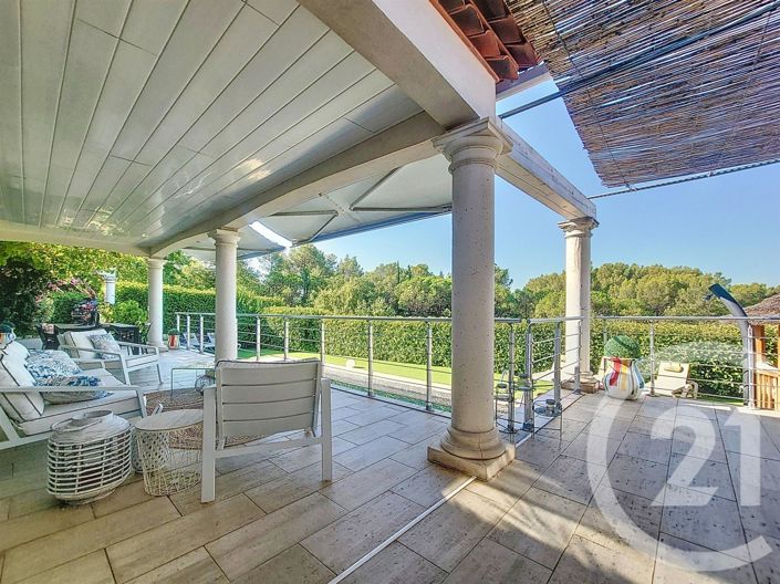 Image No.11-3 Bed House for sale