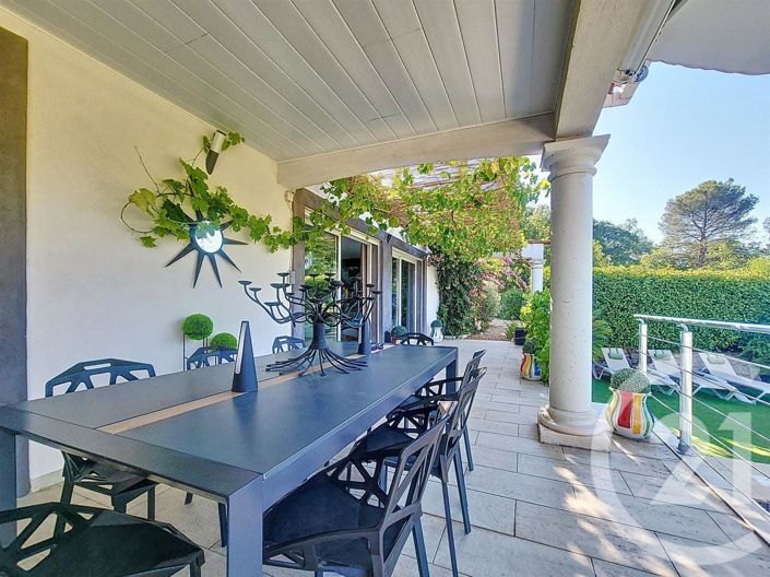 Image No.13-3 Bed House for sale