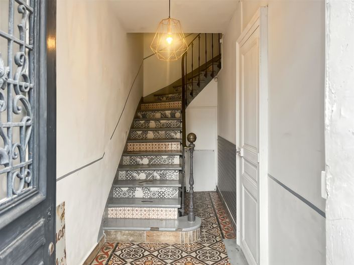 Image No.18-5 Bed House for sale