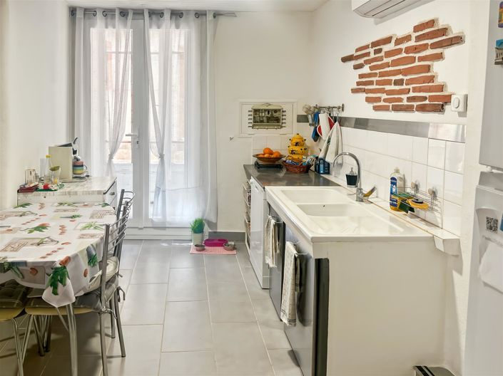 Image No.21-5 Bed House for sale