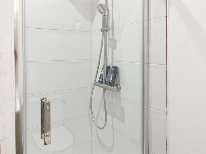 Image No.15-1 Bed House for sale