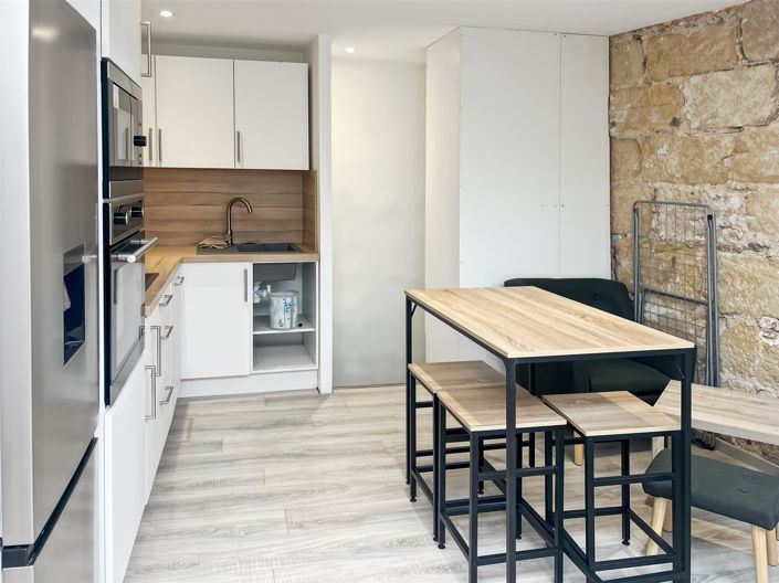 Image No.4-1 Bed House for sale