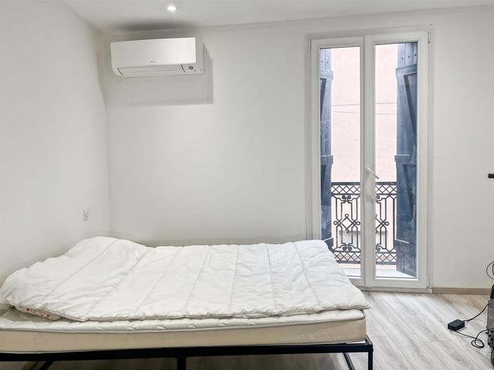 Image No.6-1 Bed House for sale