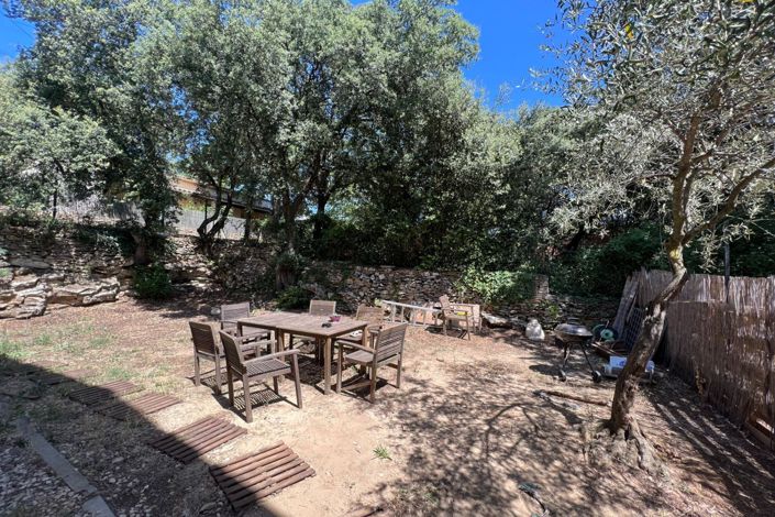 Image No.12-5 Bed House for sale