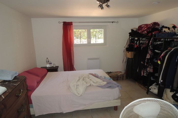 Image No.13-5 Bed House for sale