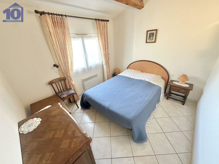 Image No.8-3 Bed House for sale