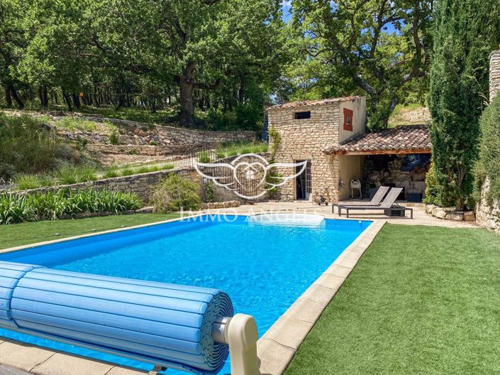 Image No.15-6 Bed House for sale