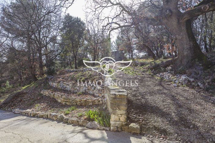 Image No.26-6 Bed House for sale