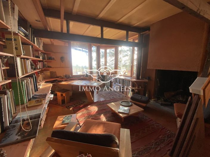 Image No.23-8 Bed House for sale