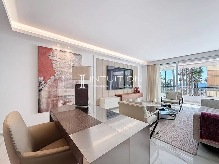 Image No.20-2 Bed Apartment for sale