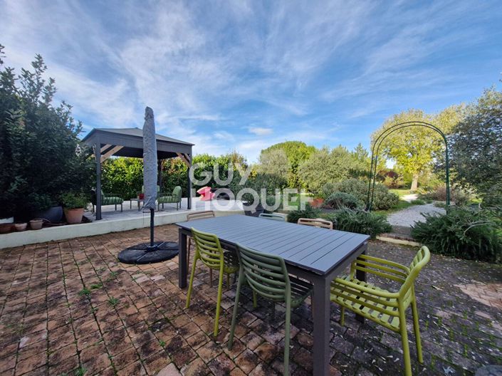 Image No.15-5 Bed House for sale