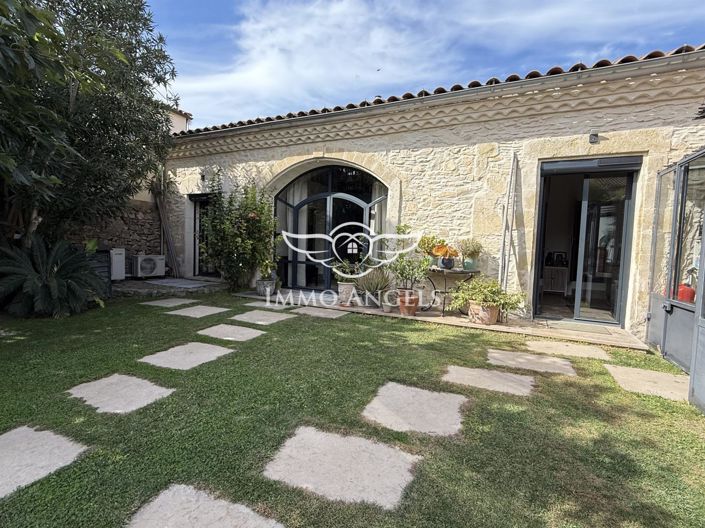 Image No.13-5 Bed House for sale