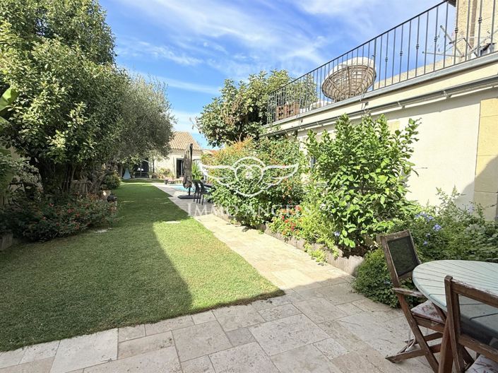 Image No.4-5 Bed House for sale