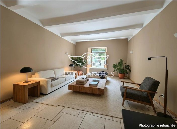 Image No.6-7 Bed House for sale