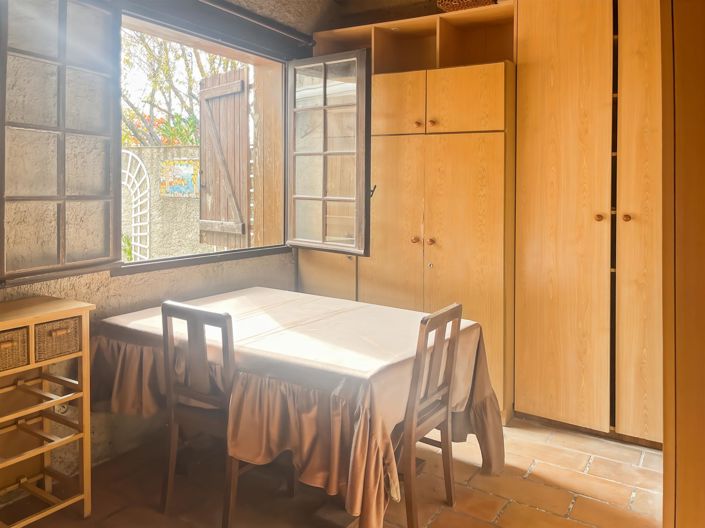 Image No.16-4 Bed House for sale