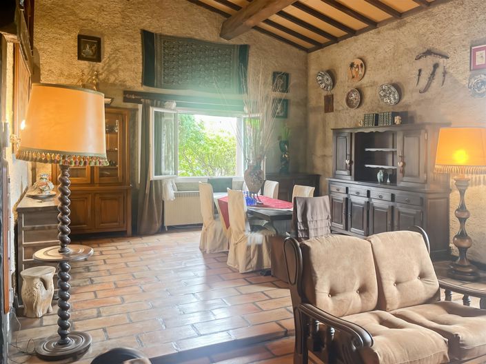 Image No.4-4 Bed House for sale