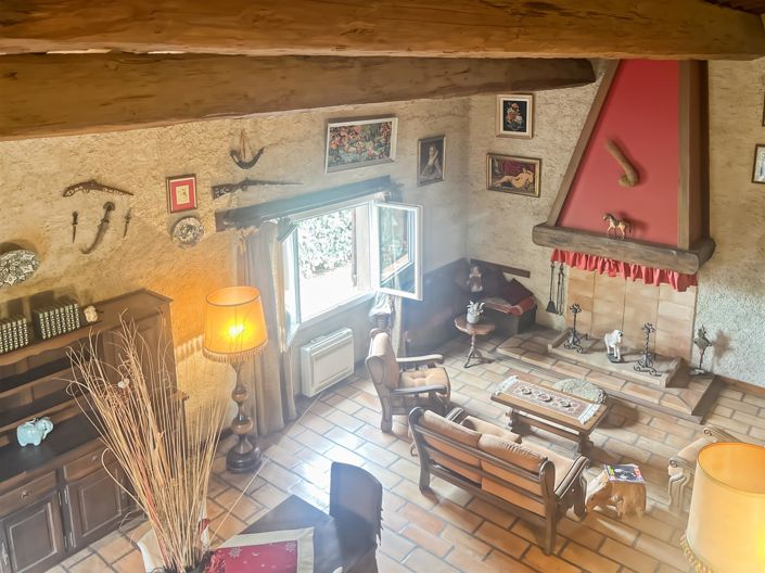 Image No.8-4 Bed House for sale