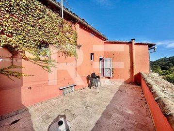 1 - Saint-Jean-du-Pin, House