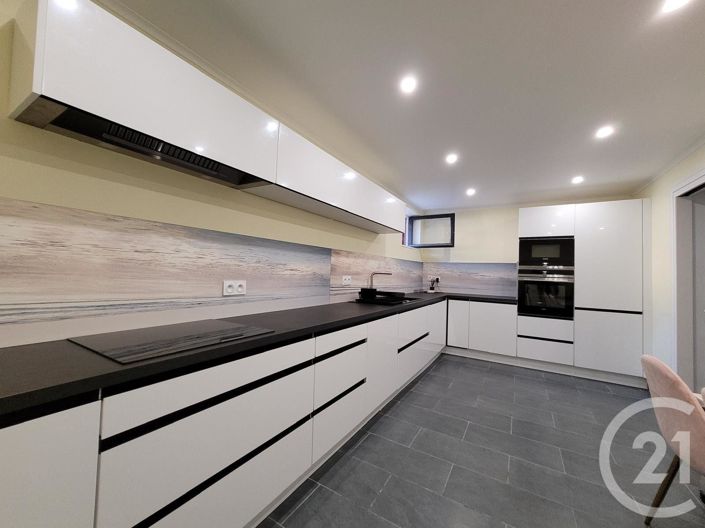 Image No.11-4 Bed House for sale