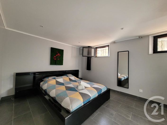 Image No.13-4 Bed House for sale